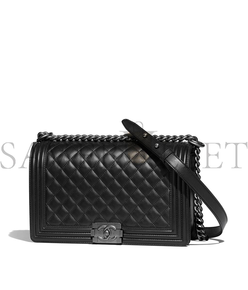 Ch*el large boy Ch*el handbag a92193 y09953 94305 (28*17.5*7.5cm）